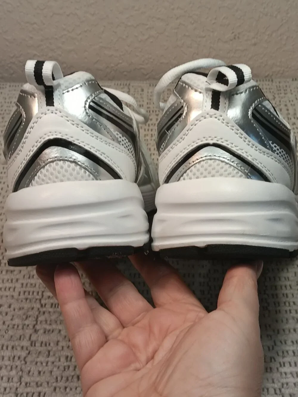 Avia Men's 5000 Athletic Performance Running Sneakers sz 9.5 Wide Width